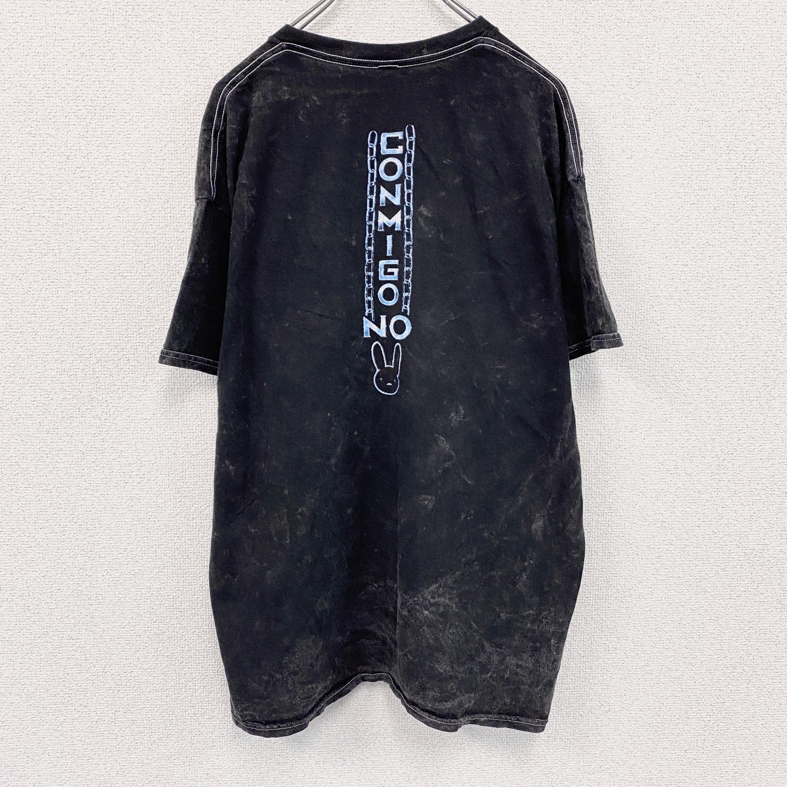 AUTHENTIC　BADBUNNY　バットバニーロイヤルランブル　半袖プリントTシャツ　黒　ブラック　XLサイズ