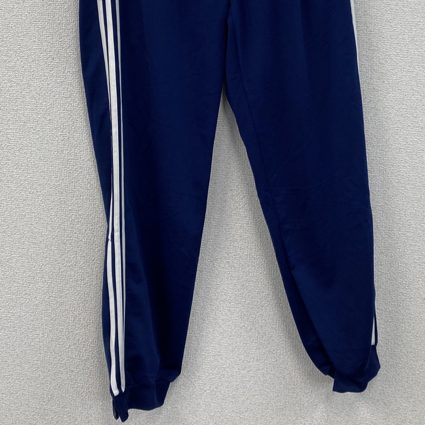 adidas　アディダス　トラックパンツ/ジャージ　パフォーマンスロゴ　青　ブルー　