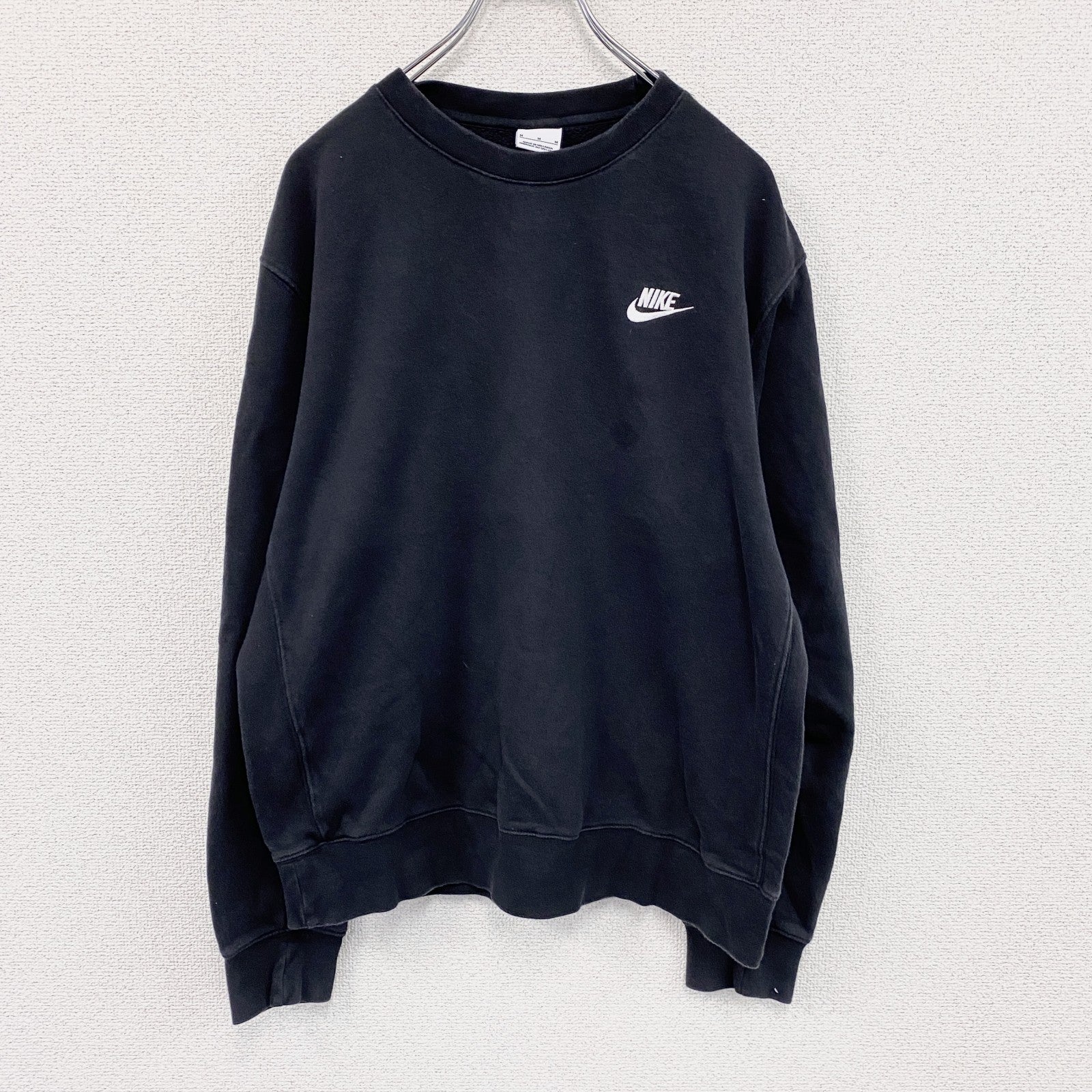 NIKE　ナイキ　スウェット/トレーナー　黒　ブラック　Mサイズ