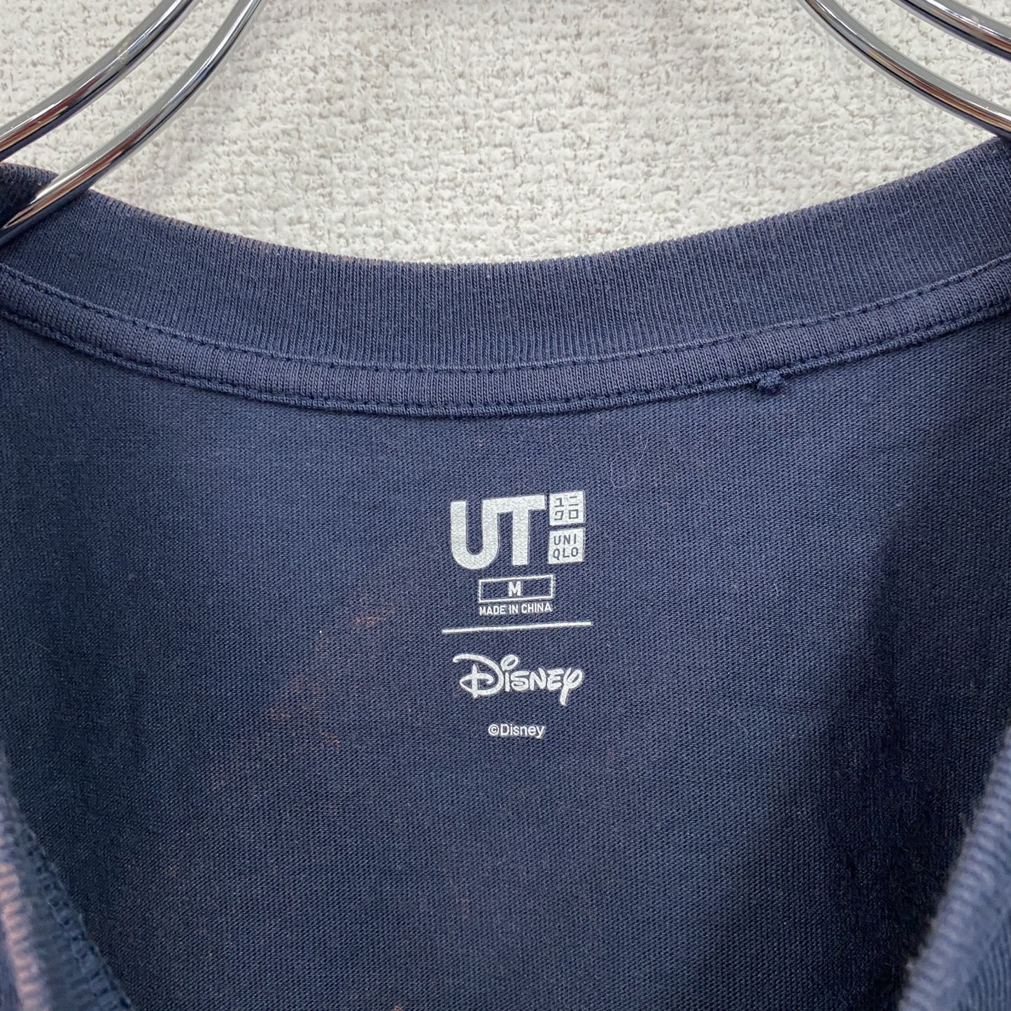 UNIQLO　ユニクロ　Mickey Mouse　ミッキーマウス　Disney　半袖キャラクターTシャツ　紺　ネイビー　Mサイズ