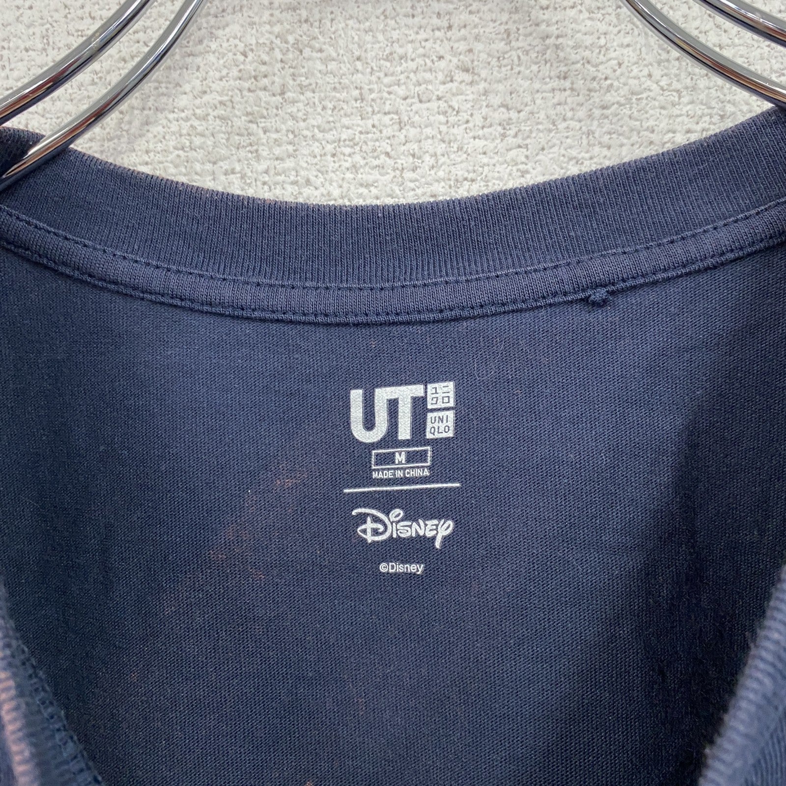 UNIQLO　ユニクロ　Mickey Mouse　ミッキーマウス　Disney　半袖キャラクターTシャツ　紺　ネイビー　Mサイズ