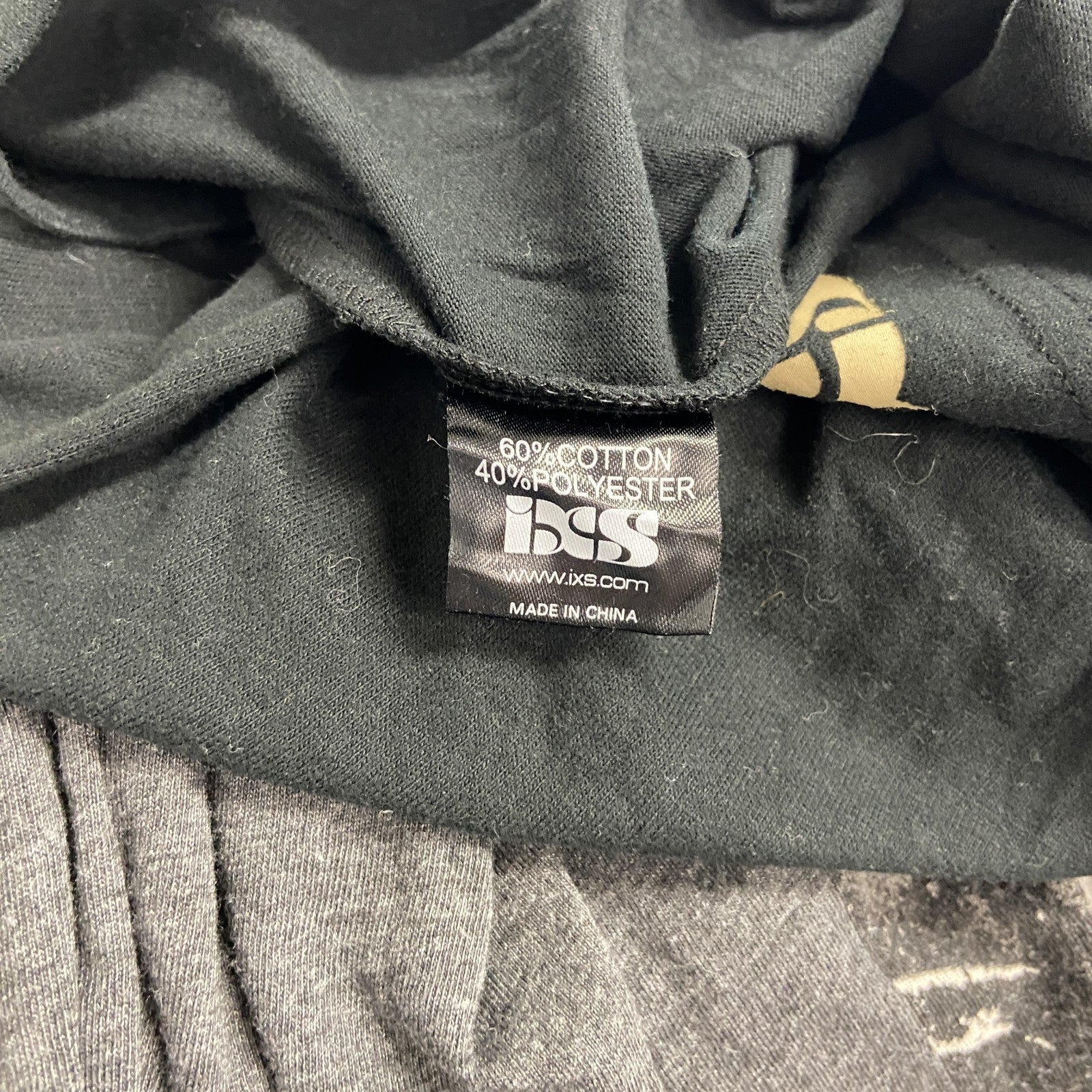 IXS　イクシス　半袖プリントTシャツ　ドクロ　スカル　黒　ブラック　Mサイズ