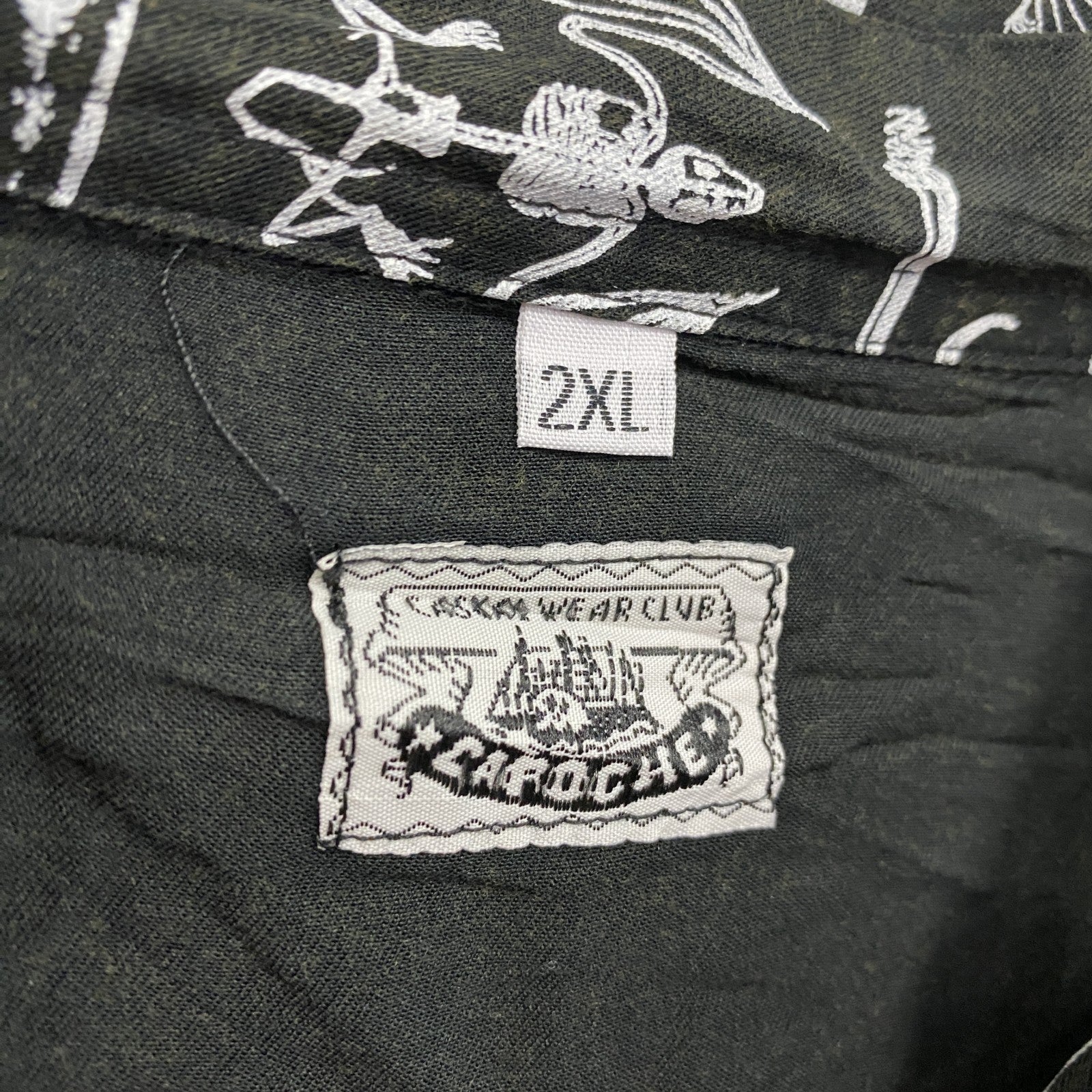 CAROCHE　長袖プリント総柄シャツ　骨柄　　黒　ブラック　２XLサイズ