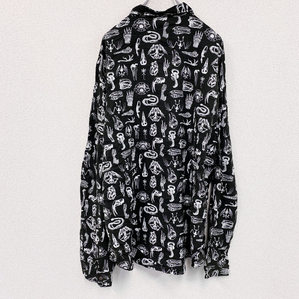 CAROCHE　長袖プリント総柄シャツ　骨柄　　黒　ブラック　２XLサイズ
