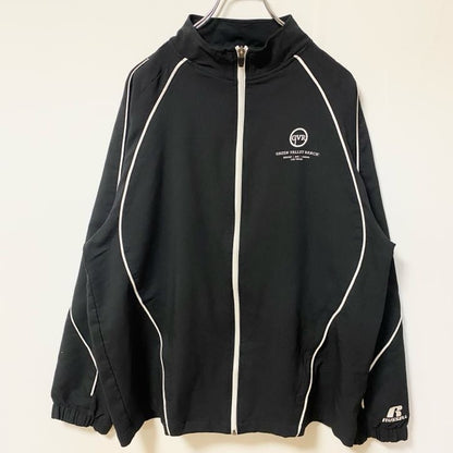 古着 used　RUSSELL ATHLETIC ラッセルアスレティック　長袖ナイロンジャケット　黒　白ライン　レトロ　Ｌサイズ