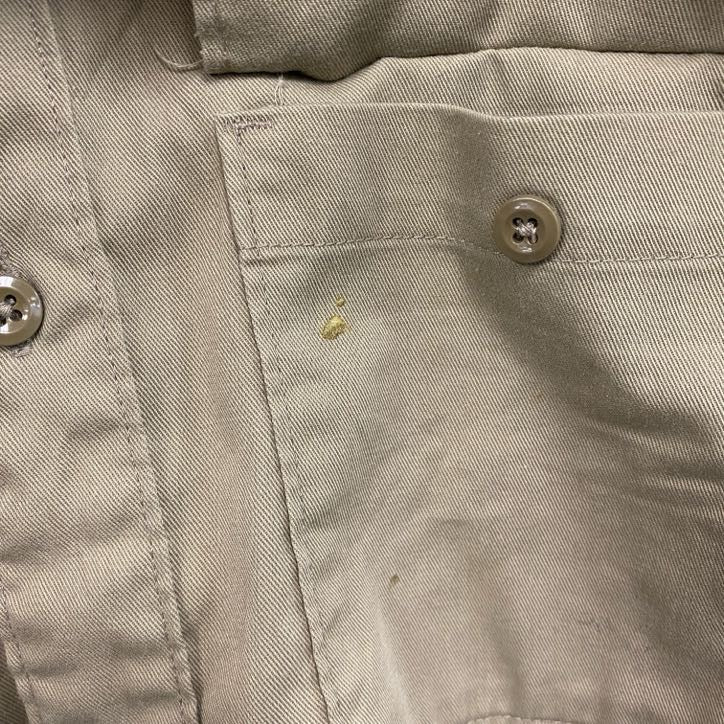 Carhartt　カーハート　長袖ワークシャツ　ダブルポケットシャツ　ベージュ　Mサイズ