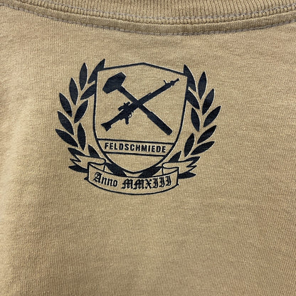 GILDAN　ギルダン　半袖プリントTシャツ　ブラックレター　鎧　騎士道　英字プリント　両面プリント　ベージュ　XLサイズ