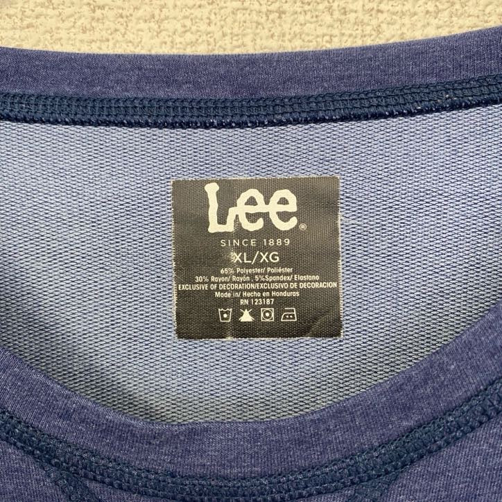 古着 used　LEE　リー　長袖Tシャツ　ロンT　ノームコア　無地　クルーネック　レトロデザイン　ブルー　青　XLサイズ