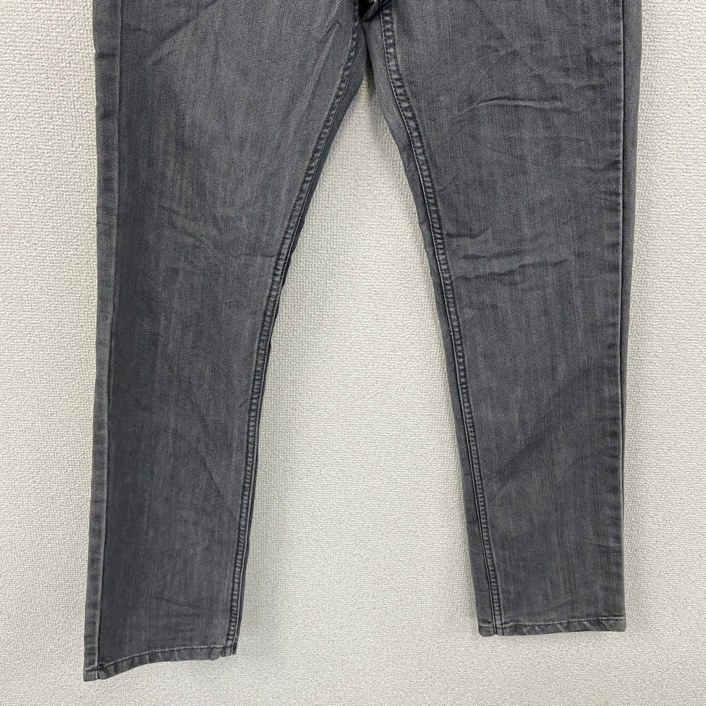 Levi’ｓ　リーバイス　デニムパンツ/ジーンズ　ジップフライ　ダークグレー　W30サイズ