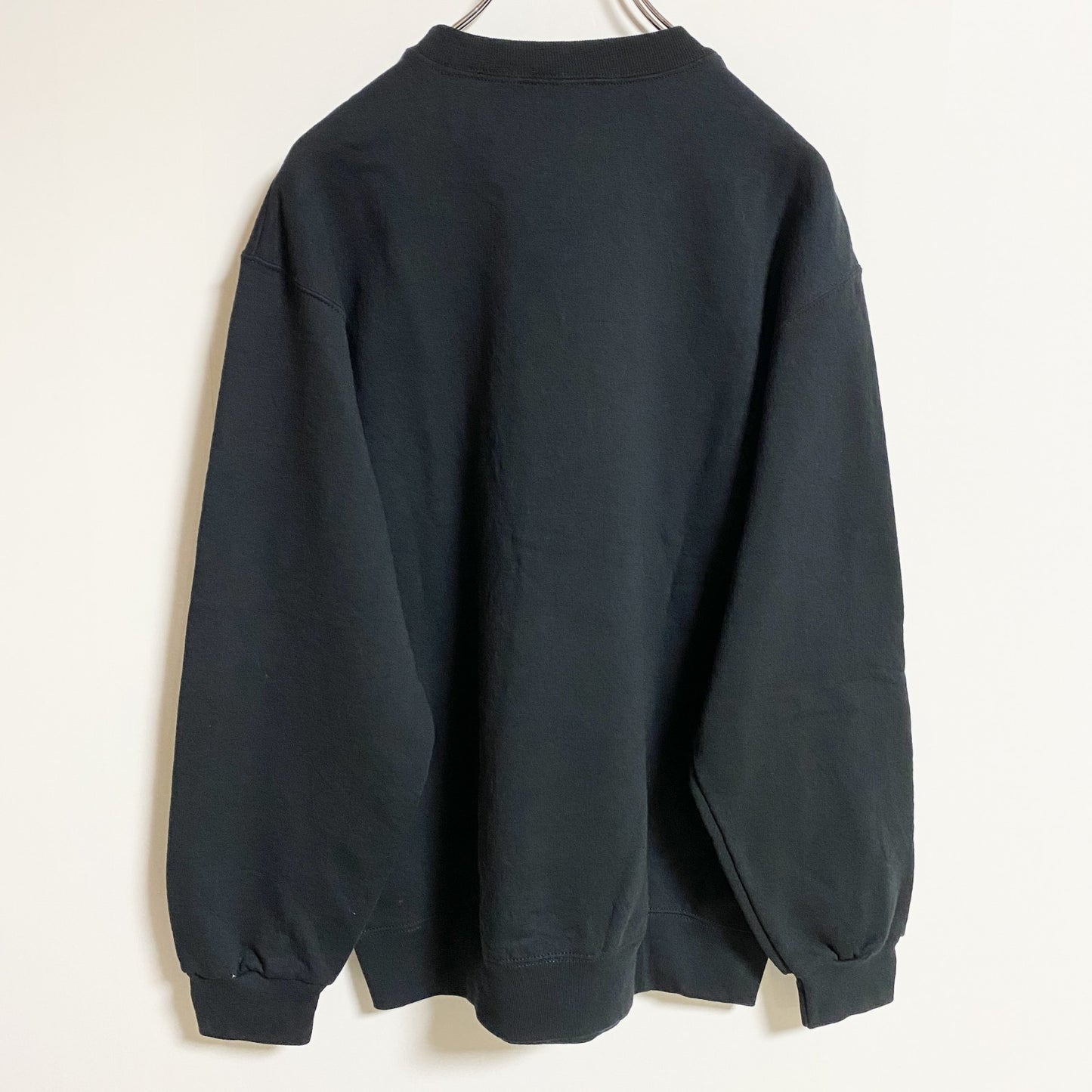 古着 used　フルーツオブザルーム　DEEP CREEK LAKE　長袖カレッジ風プリントスウェット　黒　ブラック　Mサイズ