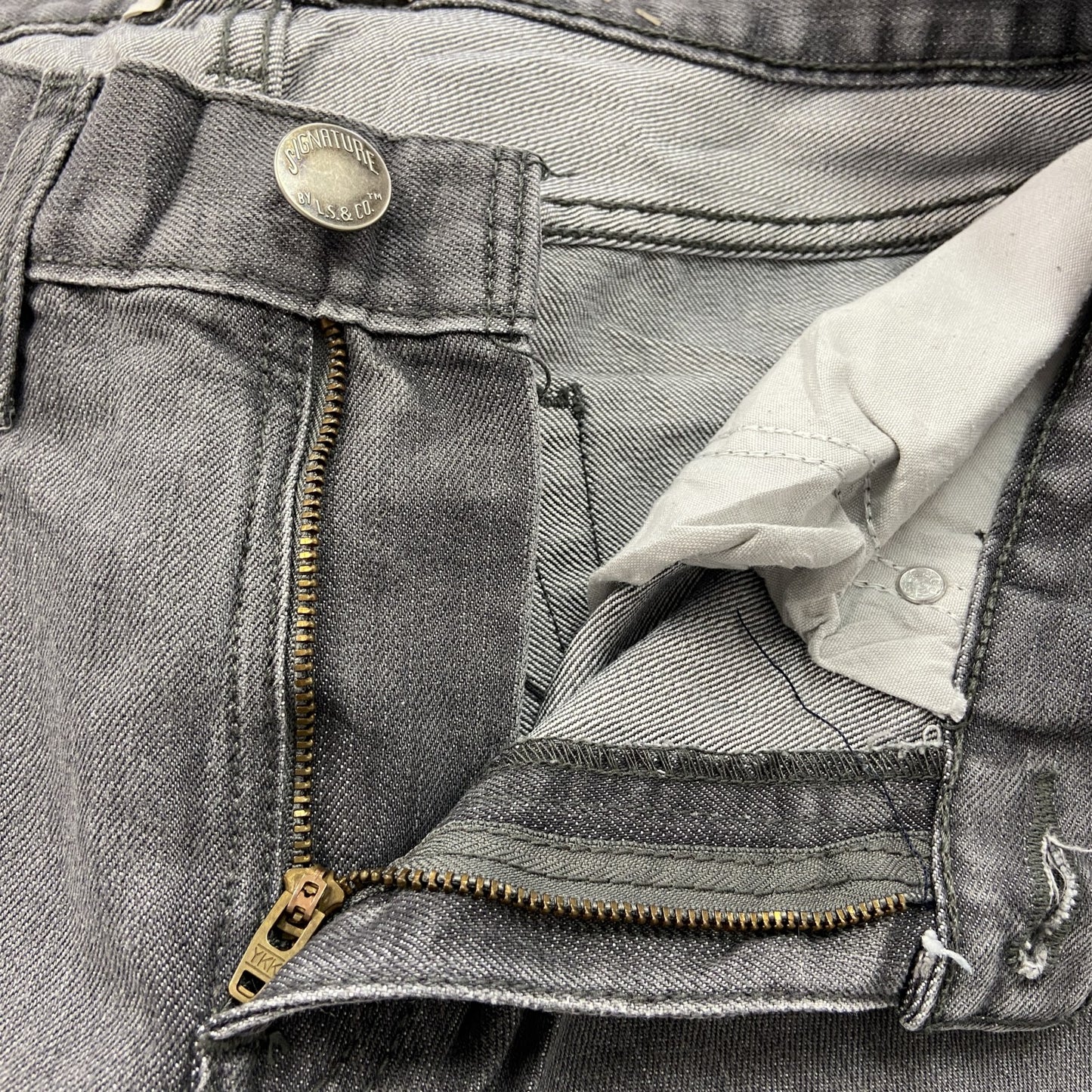 Levi’ｓ　リーバイス　デニムパンツ/ジーンズ　ジップフライ　ダークグレー　W30サイズ