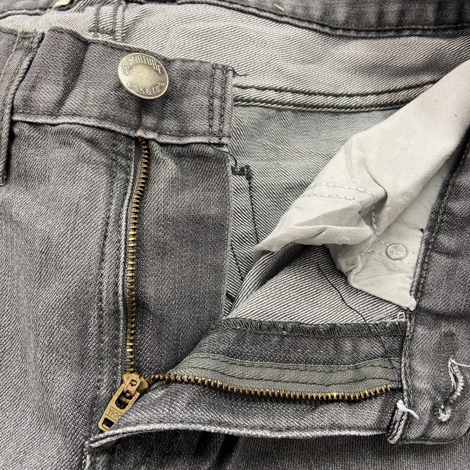 Levi’ｓ　リーバイス　デニムパンツ/ジーンズ　ジップフライ　ダークグレー　W30サイズ
