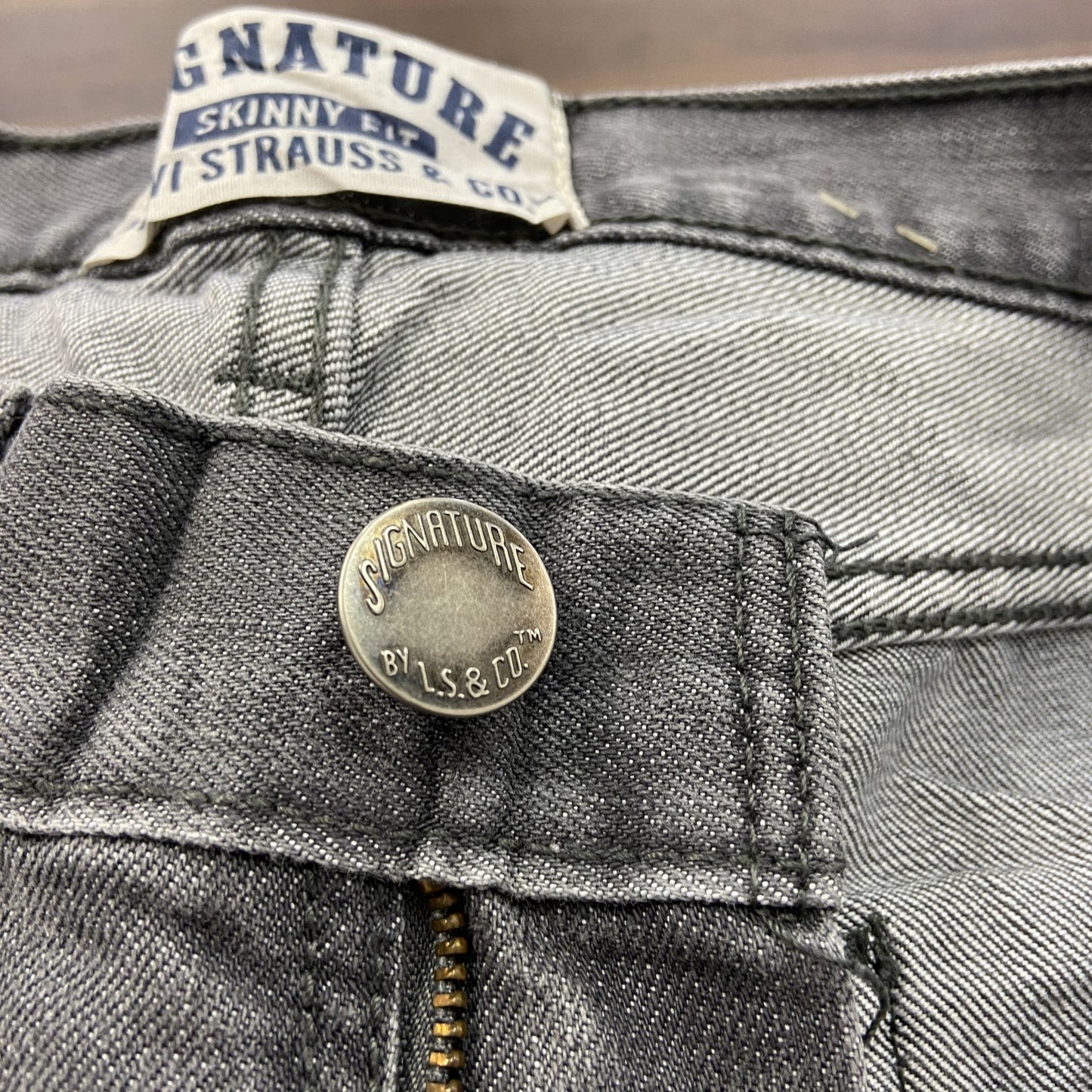 Levi’ｓ　リーバイス　デニムパンツ/ジーンズ　ジップフライ　ダークグレー　W30サイズ