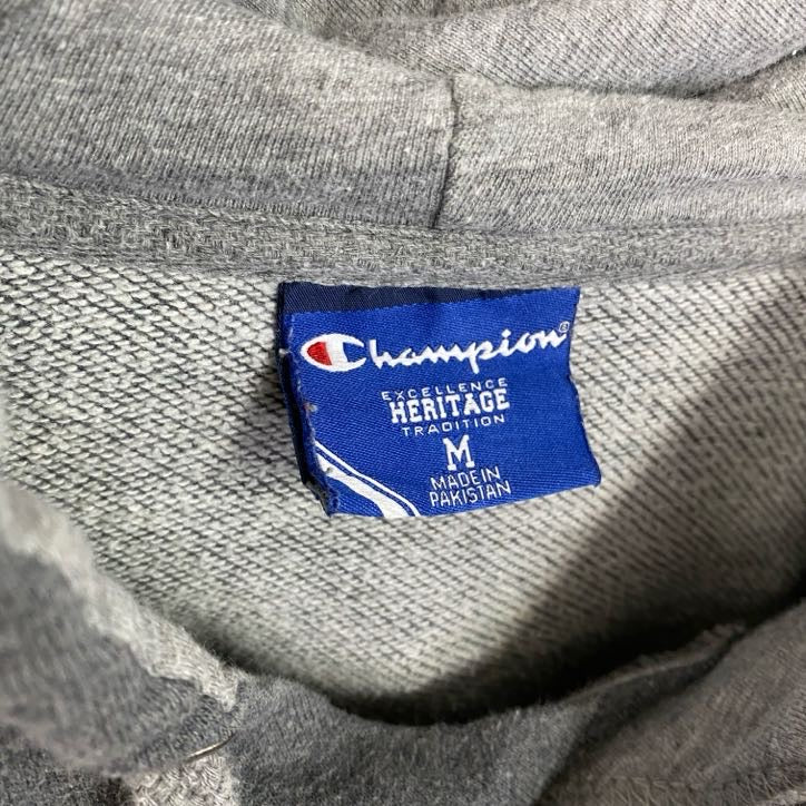 Champion　チャンピオン　スウェットパーカー/フーディー　灰色　グレー　Mサイズ