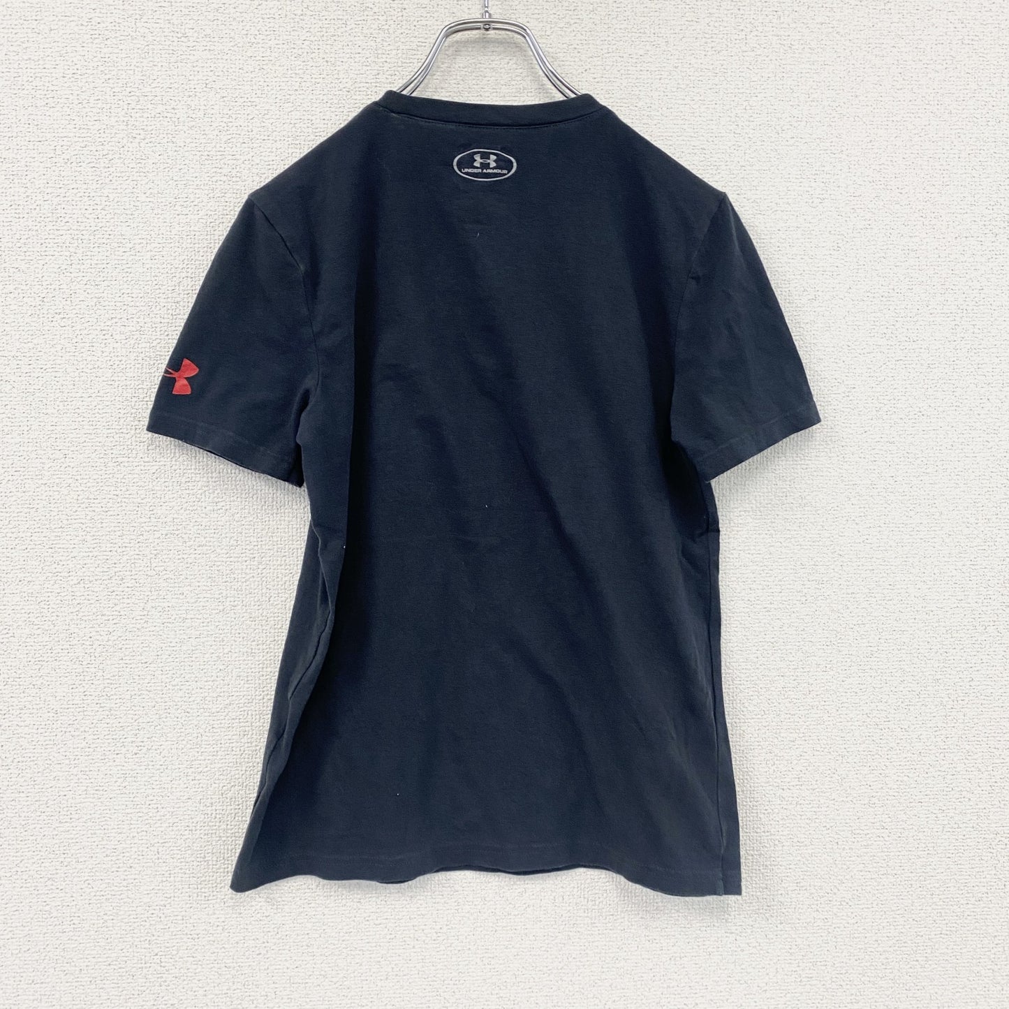 UNDER ARMOUR　アンダーアーマー　MARVEL　キャプテン・アメリカ　半袖プリントTシャツ　4連プリント　黒　ブラック