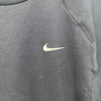 NIKE　ナイキ　半袖Tシャツ　スウッシュ　ラグランスリーブ　ワンポイント　黒　ブラック　Mサイズ