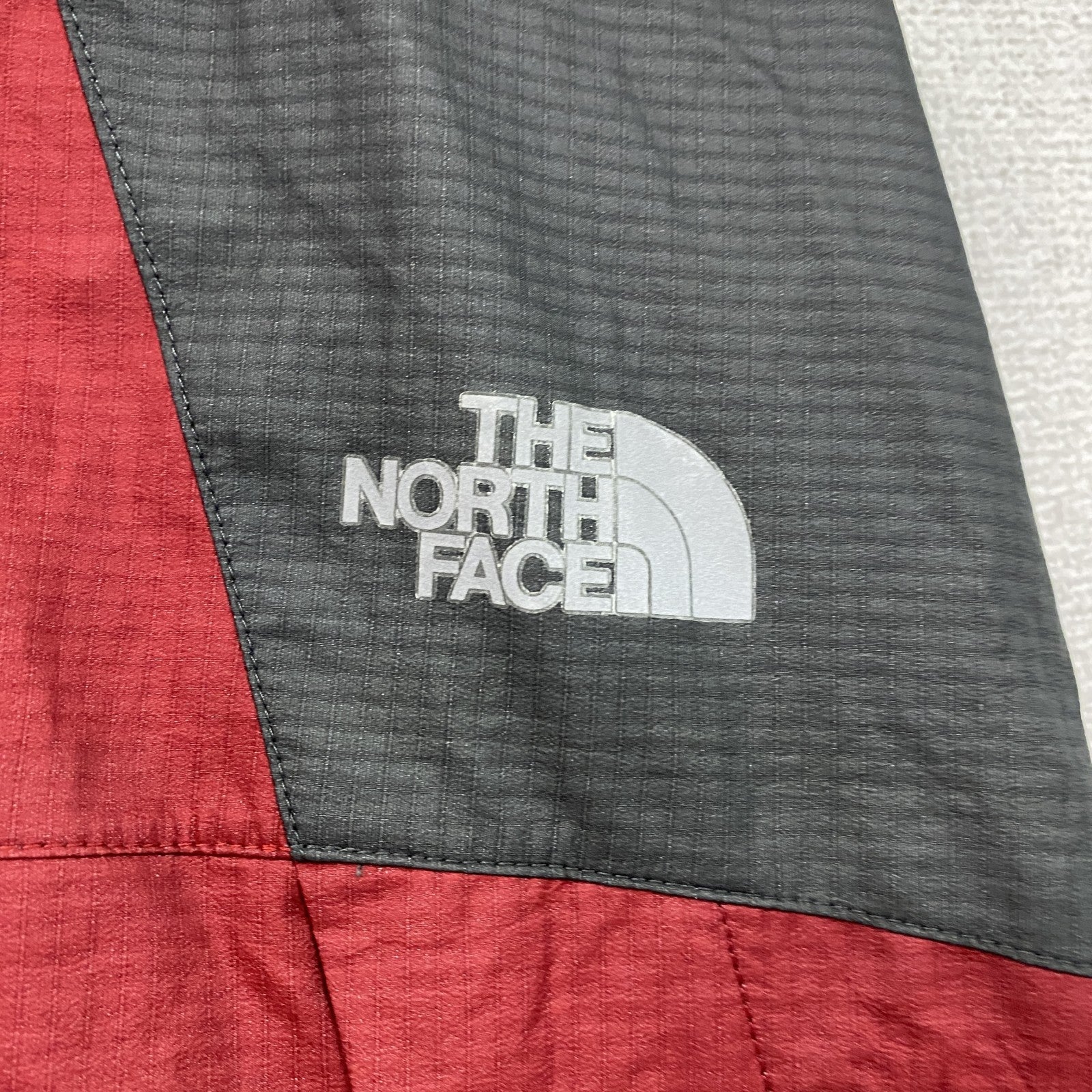 THE NORTH FACE　ザ・ノースフェイス　レインテックスジャケット　ナイロンジャケット　赤　レッド　Lサイズ