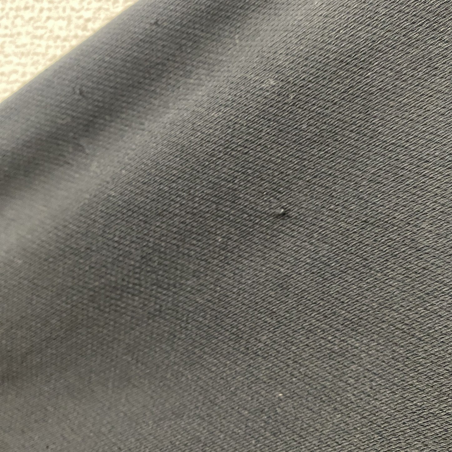NIKE　ナイキ　半袖Tシャツ　スウッシュ　ラグランスリーブ　ワンポイント　黒　ブラック　Mサイズ