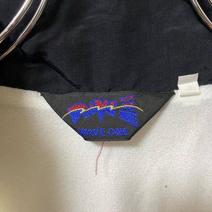 古着 used　WAVE ONE　長袖デザインナイロンジャケット　バック刺繍アウター　ラクロス　スポーツ　ハイネック　Sサイズ
