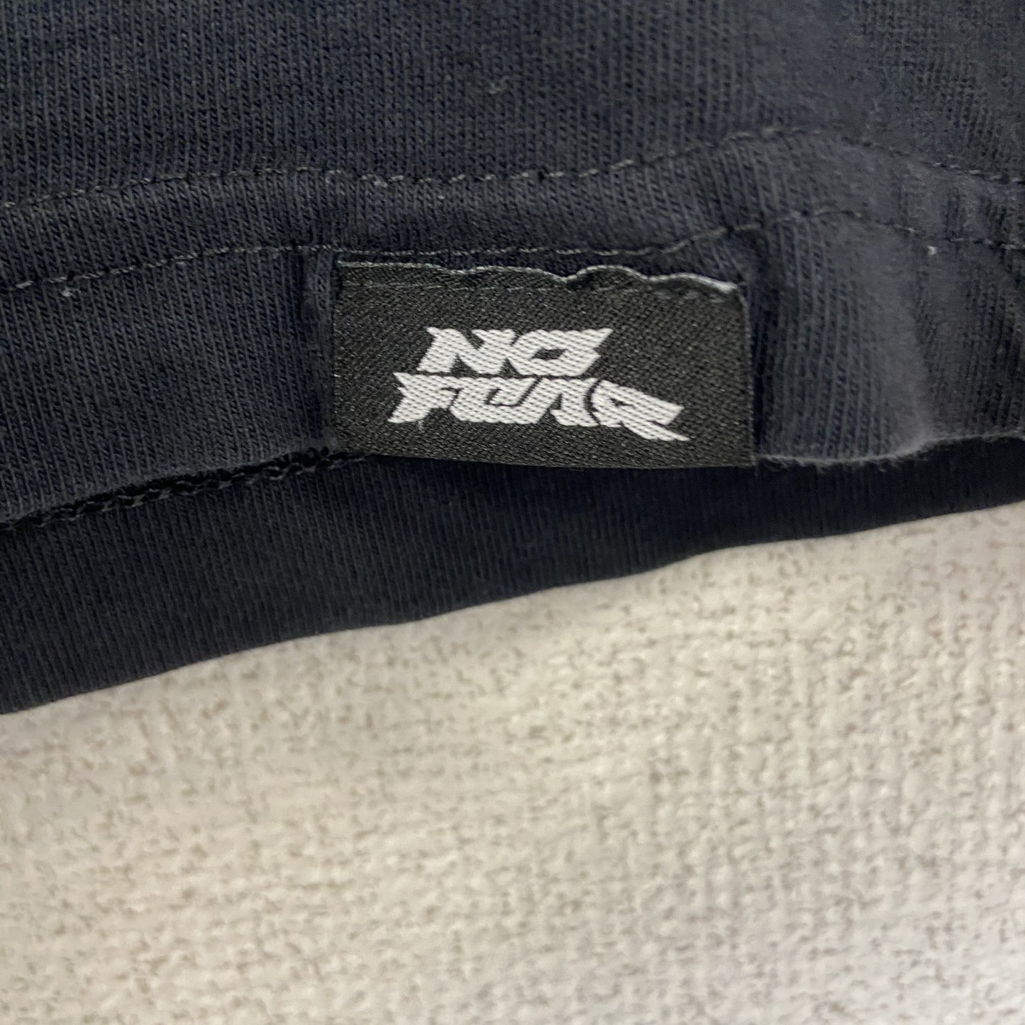古着 used　NO FEAR ノーフェア　半袖プリントTシャツ　スカル　カジュアルデザイン　クルーネック　レトロ　黒　Lサイズ