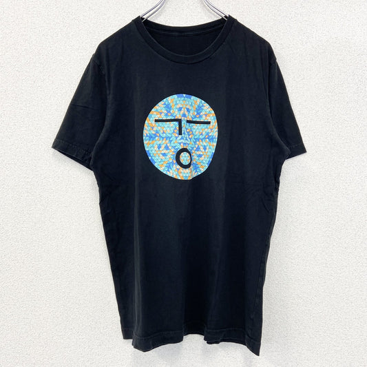 半袖プリントTシャツ　幾何学模様　olio　両面プリント　黒　ブラック　Mサイズ