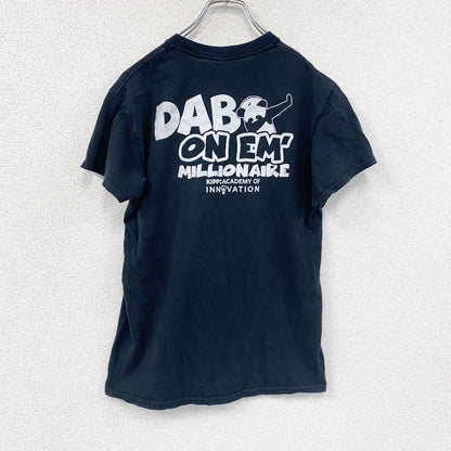 GILDAN　ギルダン　半袖プリントアニマルTシャツ　英字プリント　パンダ　黒　ブラック　Sサイズ