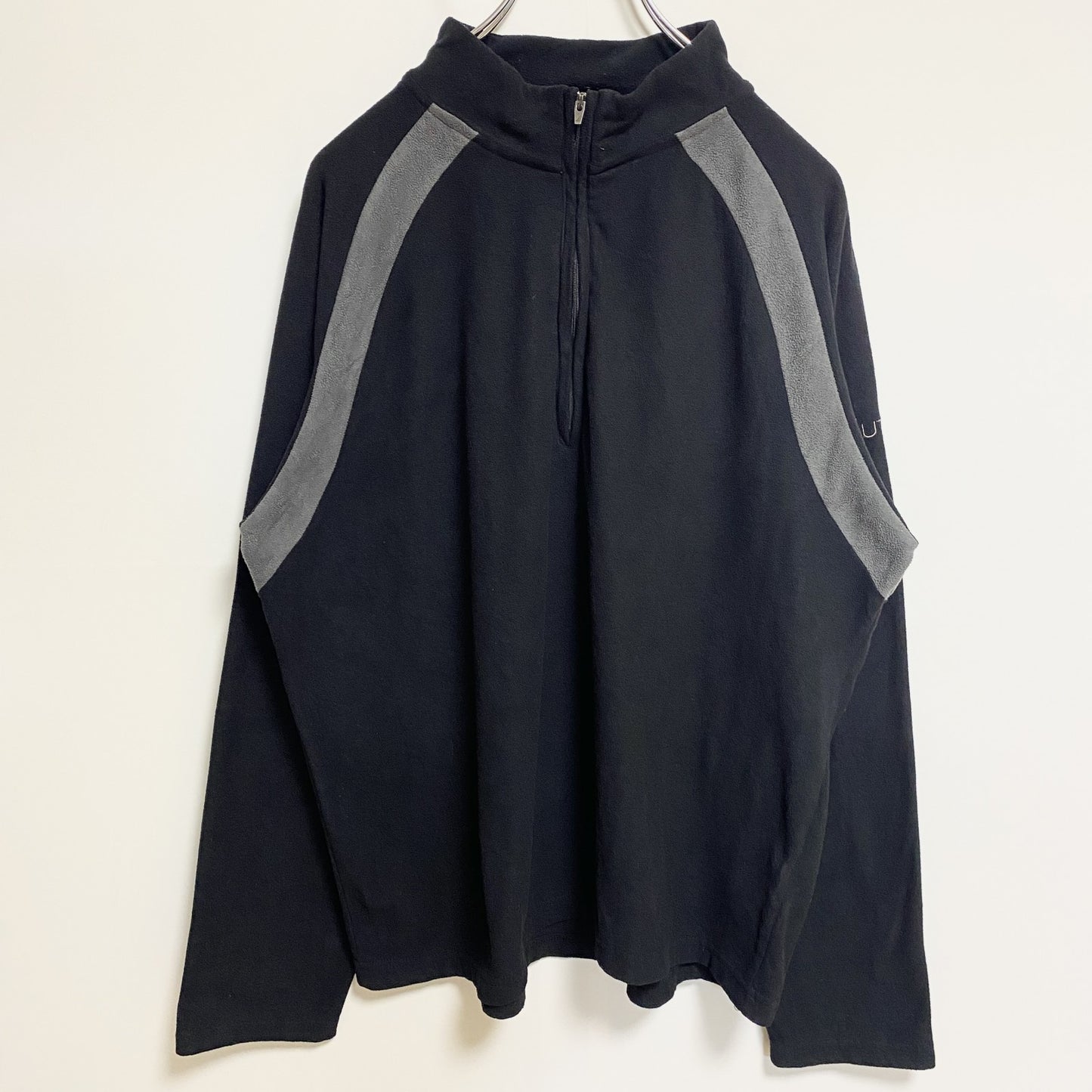 古着 used　NAUTICA ノーティカ　長袖ハーフジップフリースジャケット　プルオーバー　ワンポイント刺繍　黒　Lサイズ
