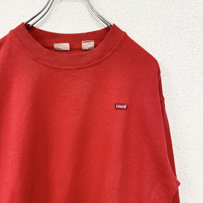 古着　used　Levi's　リーバイス　ワンポイント刺繍スウェット　レトロデザイン　ノームコア　赤　レッド　Sサイズ