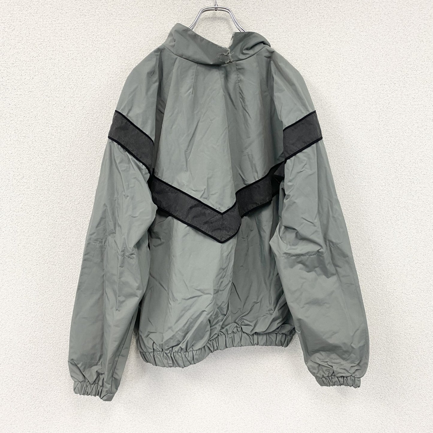 米軍　U.S.ARMY　トレーニングジャケット　フルジップジャケット　灰色　グレー　Mサイズ