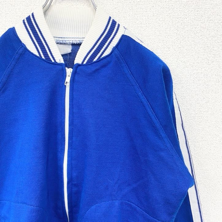古着　used　トラックジャケット　ジャージ　スポーツ　ラグランスリーブ　ヴィンテージ　レトロデザイン　青　白　ブルー