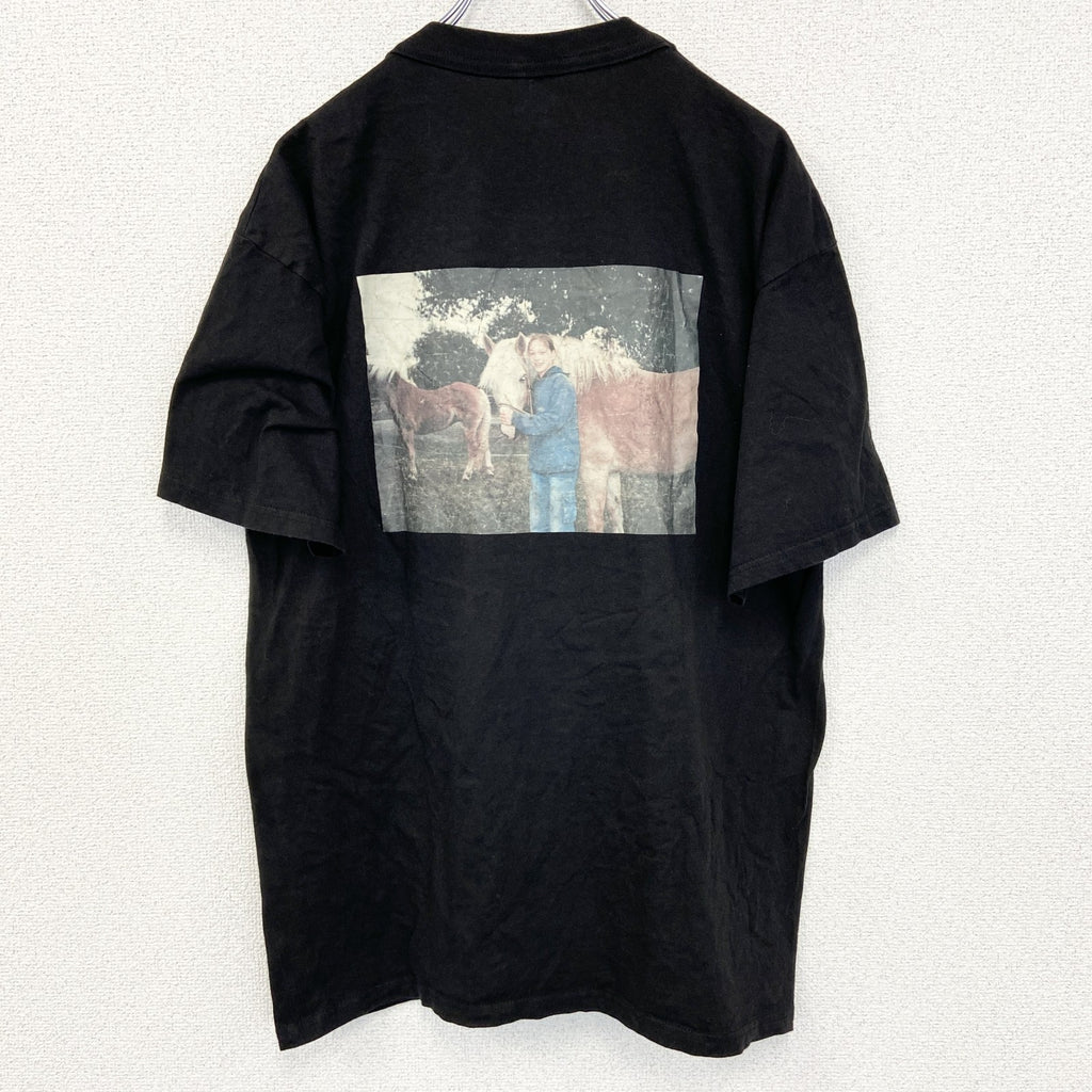 半袖プリントフォトTシャツ　ポニー　レトロ写真　両面プリント　誰やねん　クルーネック　黒　ブラック　Lサイズ