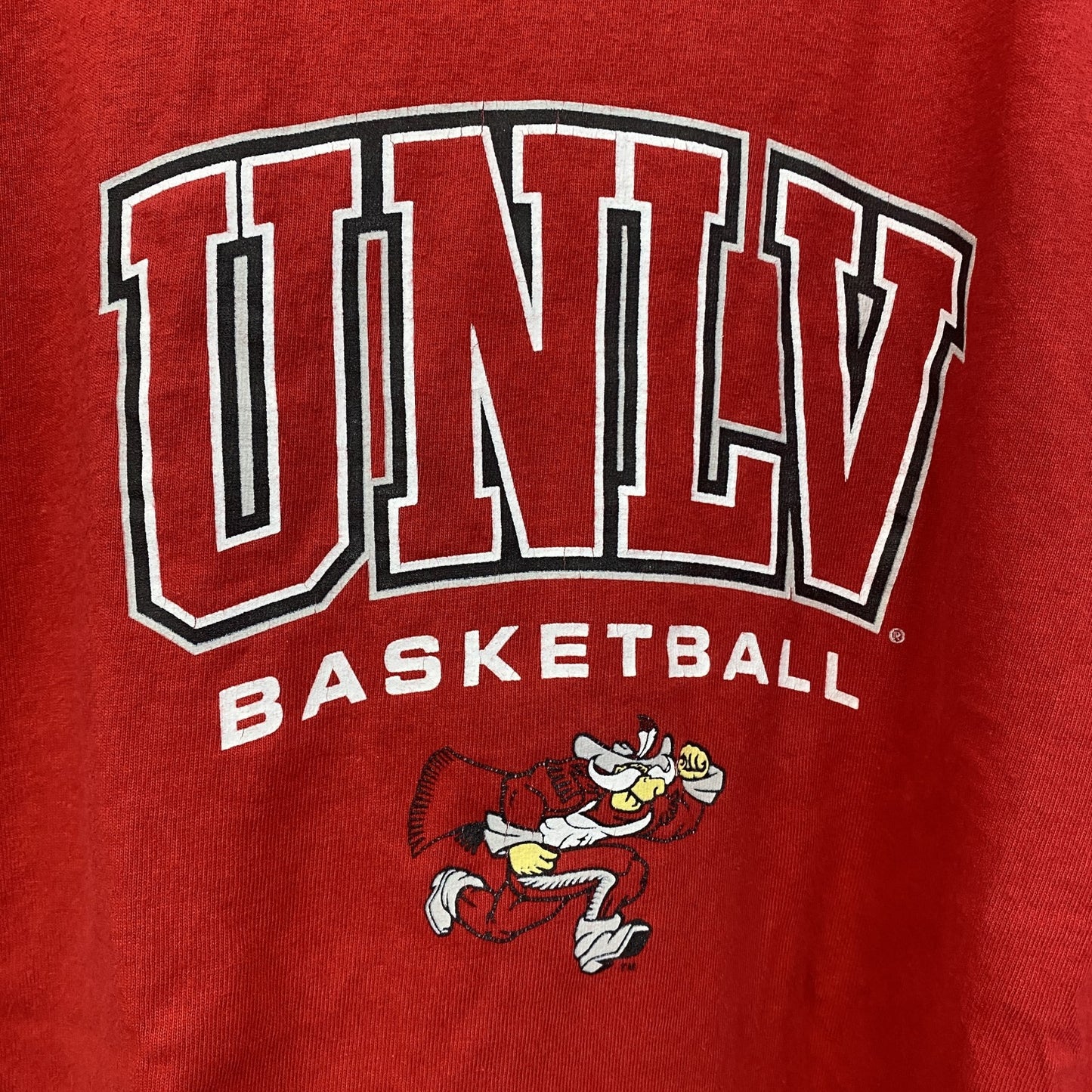 古着　used　champion　チャンピオン　半袖カレッジプリントTシャツ　UNLV　バスケ　レトロ　赤　レッド　Lサイズ