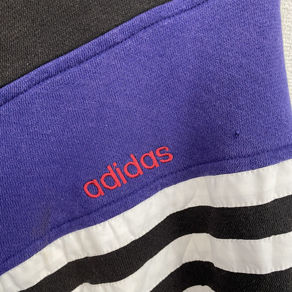 80s～　adidas　アディダス　スウェット/トレーナー　ロゴ刺繡　マルチカラー　黒　ブラック　XLサイズ