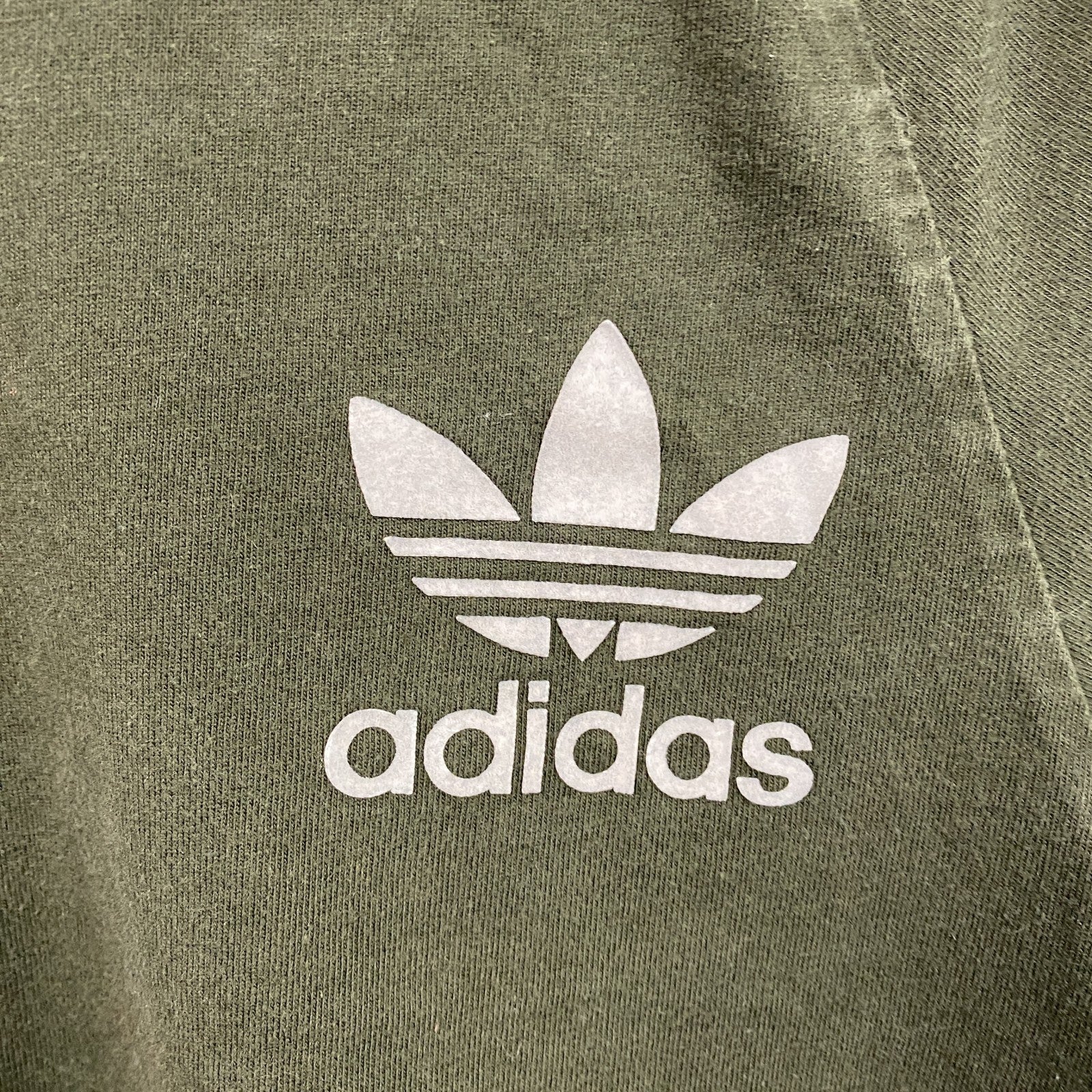 adidas　アディダス　スウェット/トレーナー　カーキ　Mサイズ