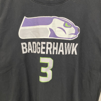 古着 used　ノーブランド　半袖デザインプリントTシャツ　BADGERHAWK　クルーネック　カジュアルデザイン　黒　Mサイズ