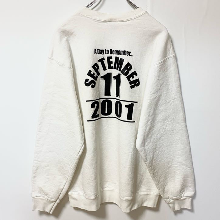 古着 used　FRUIT OF THE LOOM　長袖デザインプリントスウェット　トレーナー　星条旗　アメリカ　白　Lサイズ　