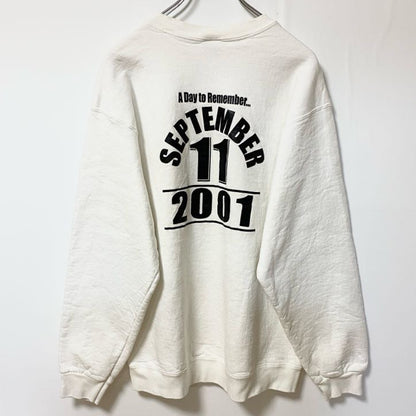 古着 used　FRUIT OF THE LOOM　長袖デザインプリントスウェット　トレーナー　星条旗　アメリカ　白　Lサイズ　