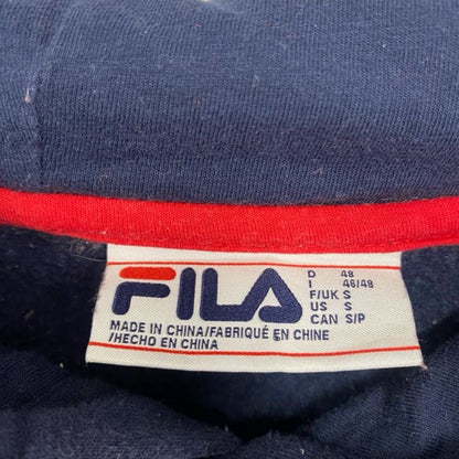 古着　used　FILA　フィラ　パーカー　プルオーバー　裏起毛　ブランドロゴ　レトロ　トリコロール　赤　白　青　Sサイズ