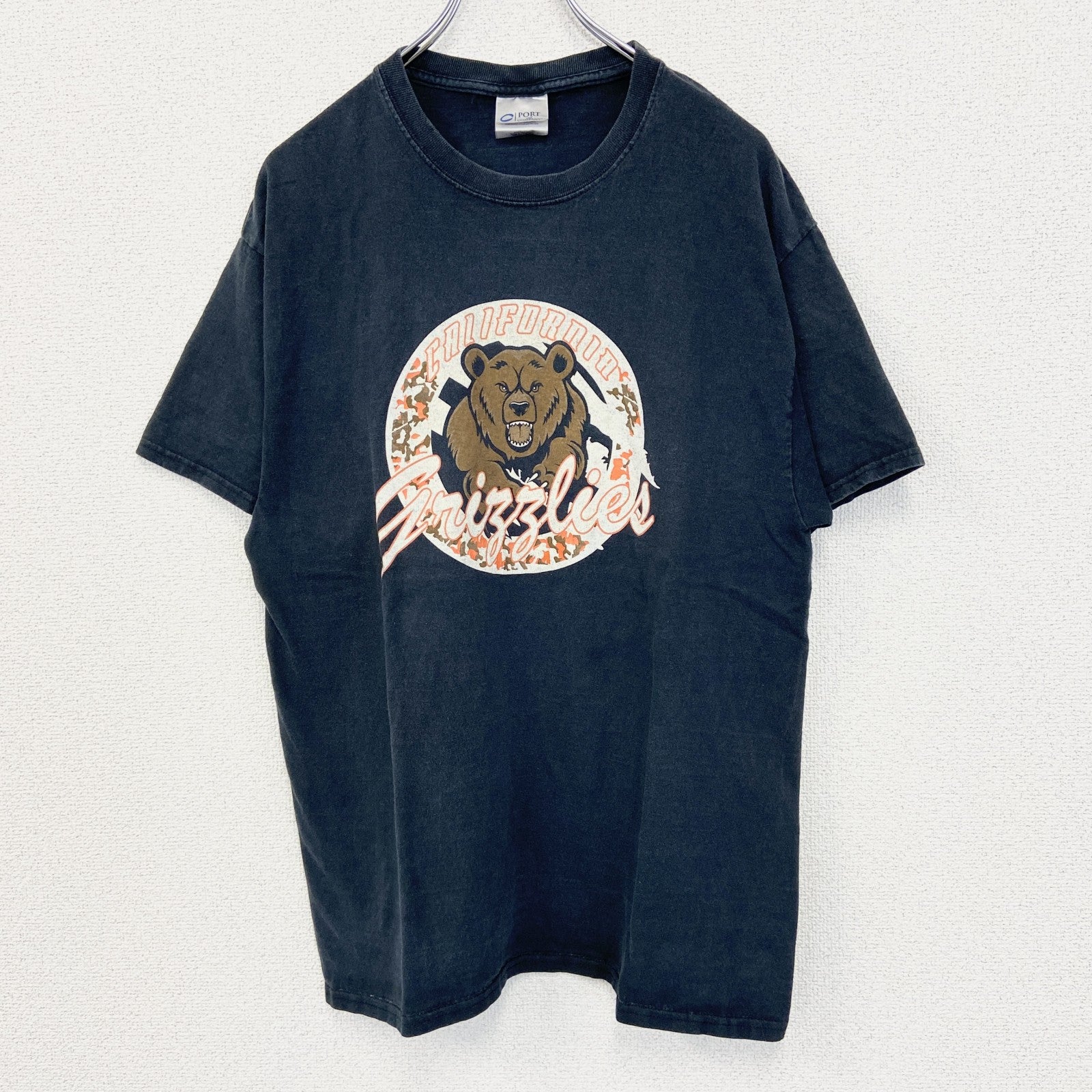 着 used　PORT＆COMPANY　半袖デザインプリントTシャツ　ビッグT　熊　クルーネック　カジュアル　黒　Lサイズ