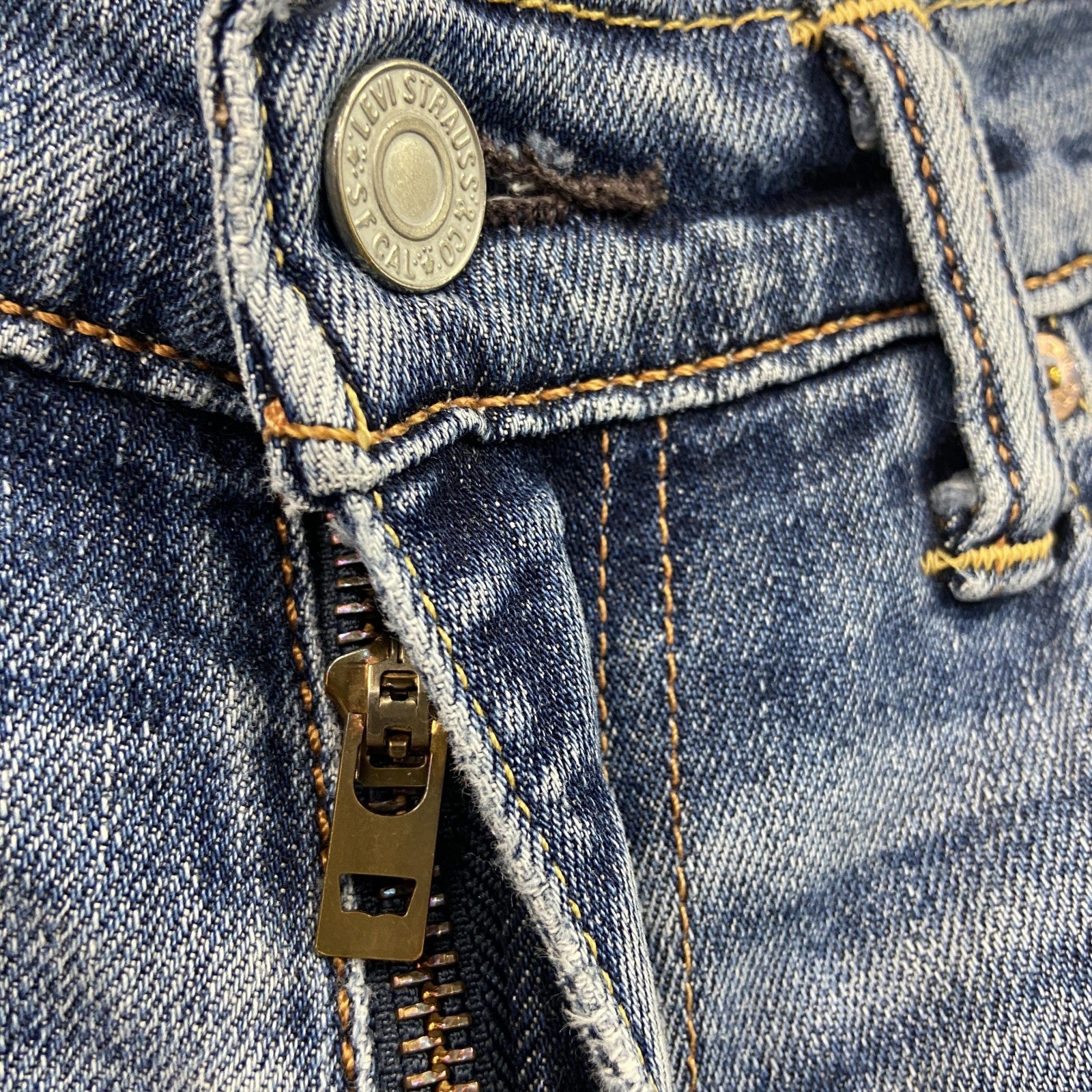 Levi's　リーバイス　511　デニムパンツ/ジーンズ　ハチの巣　フェード　鬼ヒゲ　縦落ち　ジップフライ　インディゴ　32サイズ