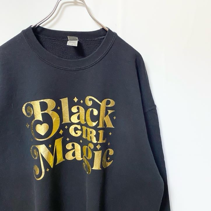 古着 used　GILDAN ギルダン　長袖デザインプリントスウェット　トレーナー　ブラックガールマジック　黒　XLサイズ