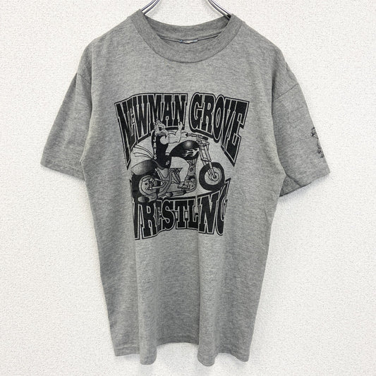 古着 used　JERZEES ジャージーズ　半袖プリントTシャツ　NEWMAN GROVE　グレー　灰色　クルーネック