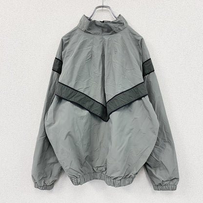 90s　米軍　U.S.ARMY　IPFU　トレーニングジャケット　フルジップナイロンジャケット　ヴィンテージ　灰色　グレー　Mサイズ