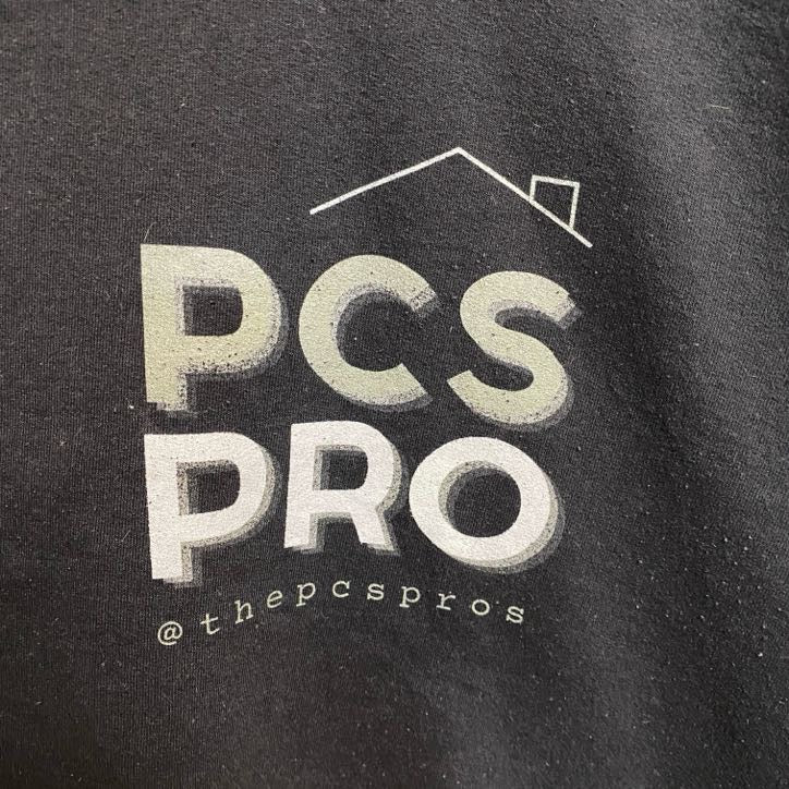 PCSPRO　スウェット/トレーナー　企業ロゴ　3連プリント　英字プリント　黒　ブラック