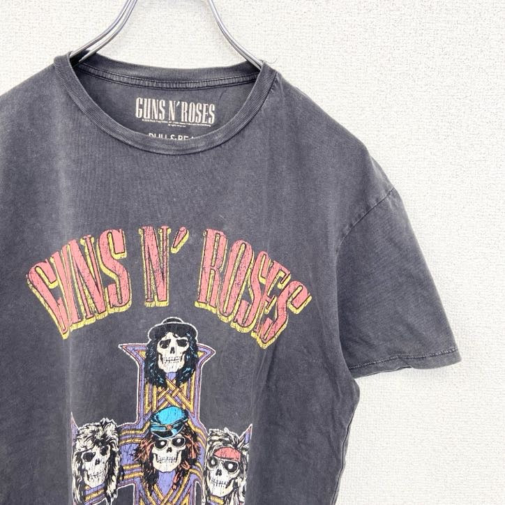 GUNSN'ROSES ガンズアンドローゼズ　半袖ロックプリントTシャツ　バンド　Sサイズ