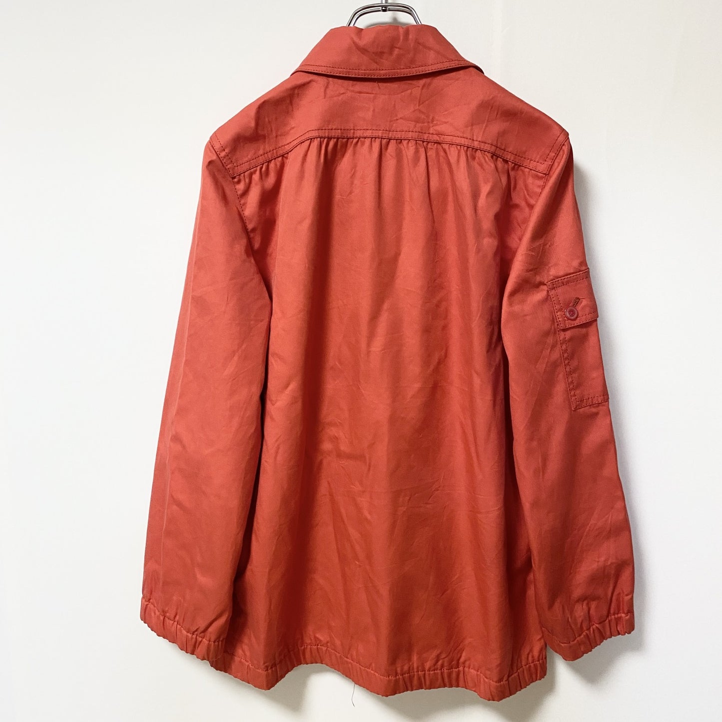 古着 used　UTEX DESIGN BY SYSSER　長袖ジャケット　ジップアップブルゾン　アウター　赤　オレンジ　秋冬服