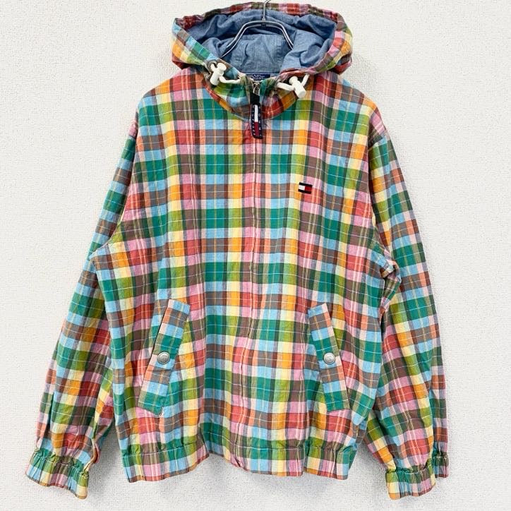 古着 used　TOMMY HILFIGER　トミーヒルフィガー　長袖ワンポイント刺繍チェック柄パーカー　マルチカラー　Mサイズ