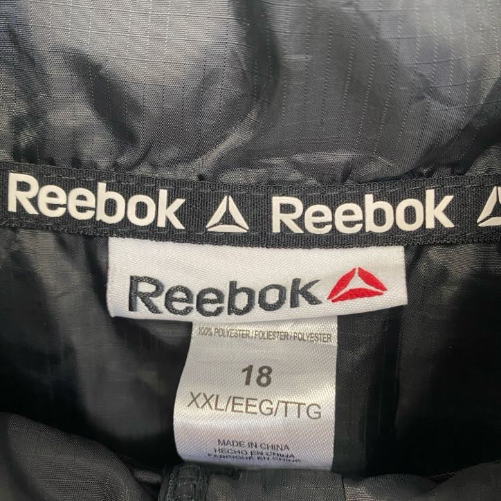 古着 used　Reebok　半袖アノラックパーカー　長袖ナイロンプルオーバー　ロゴプリント　アウトドア　２way　黒　XXLサイズ
