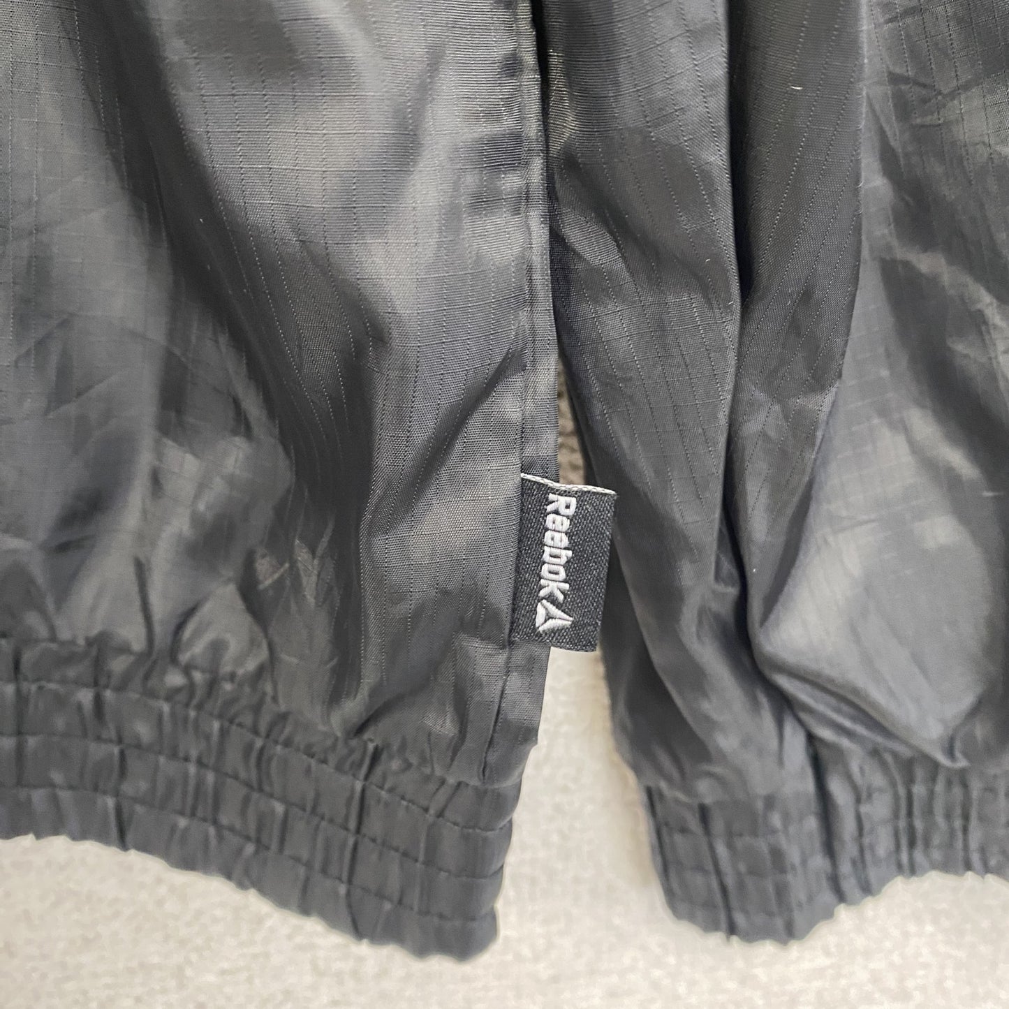古着 used　Reebok　半袖アノラックパーカー　長袖ナイロンプルオーバー　ロゴプリント　アウトドア　２way　黒　XXLサイズ