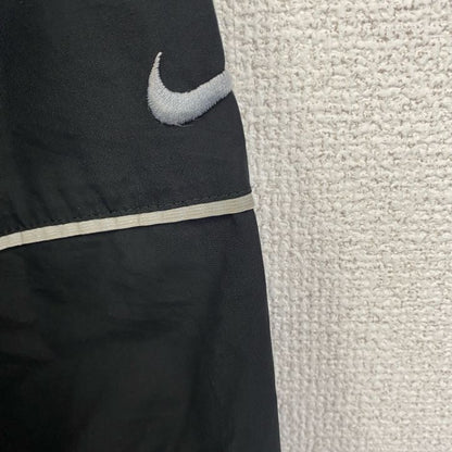 古着 used　NIKE ナイキ　アノラックパーカー　長袖ナイロンプルオーバー　スウッシュロゴ刺繡　シンプル　黒　XLサイズ